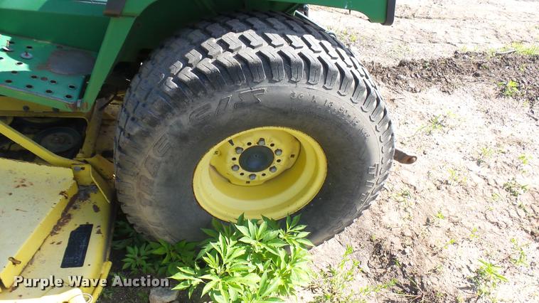 image for item DA7928 John Deere 955 lawn mower