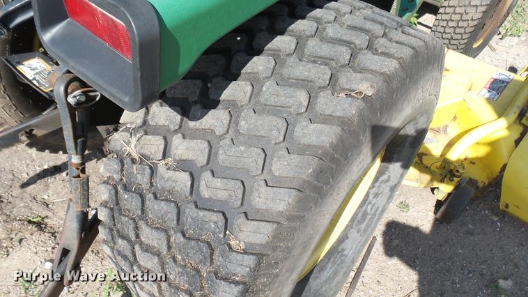 image for item DA7928 John Deere 955 lawn mower