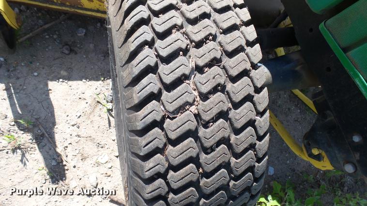 image for item DA7928 John Deere 955 lawn mower