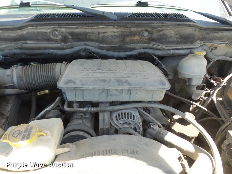 image for item DA8069 2005 Dodge Ram 1500 Quad Cab pickup truck