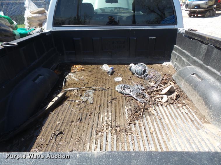 image for item DA8069 2005 Dodge Ram 1500 Quad Cab pickup truck