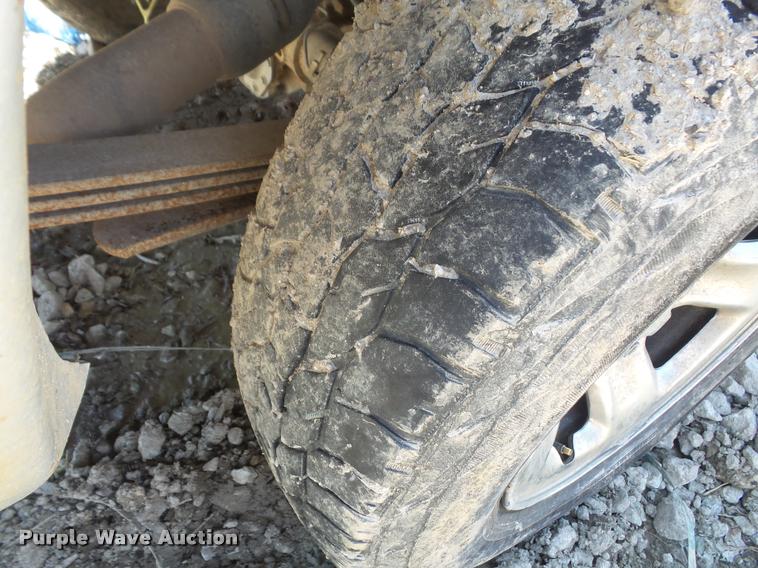 image for item DA8069 2005 Dodge Ram 1500 Quad Cab pickup truck