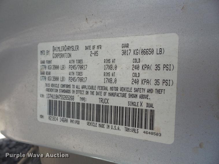 image for item DA8069 2005 Dodge Ram 1500 Quad Cab pickup truck