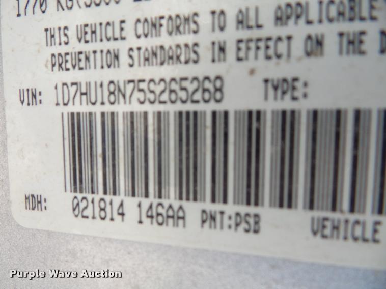 image for item DA8069 2005 Dodge Ram 1500 Quad Cab pickup truck