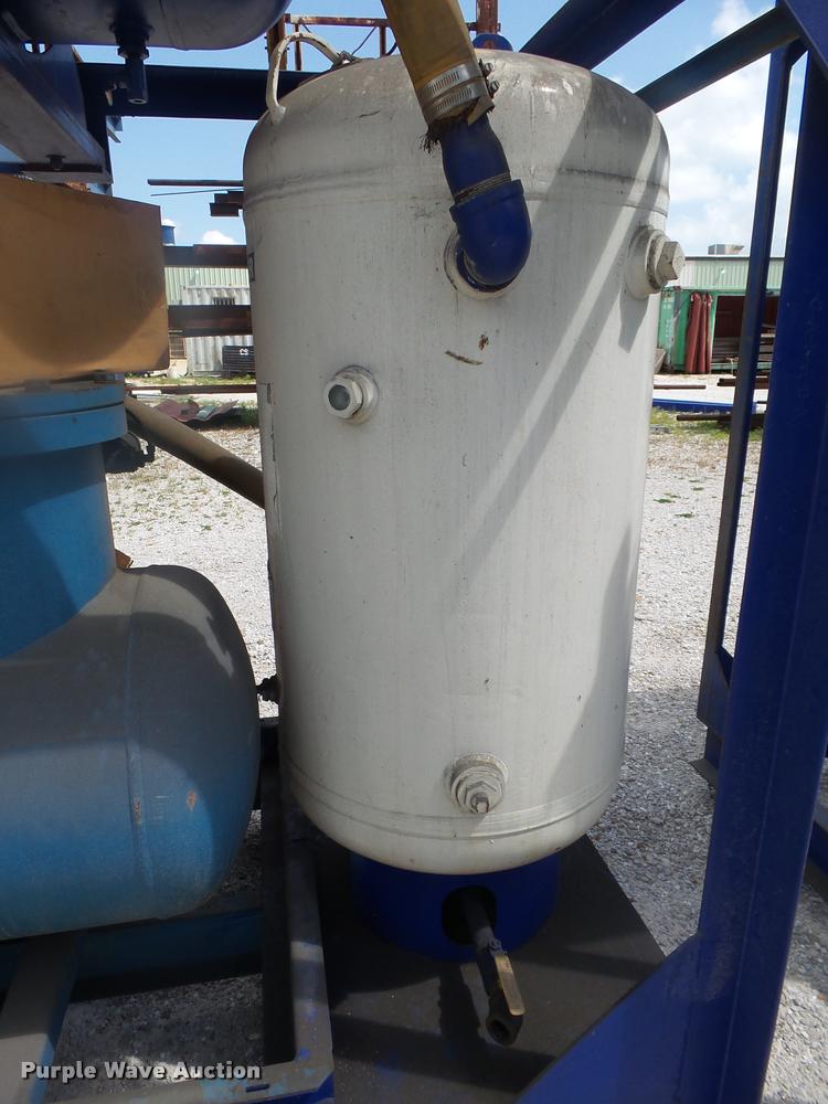 image for item DA9188 1999 Quincy AMA75ACA31G air compressor