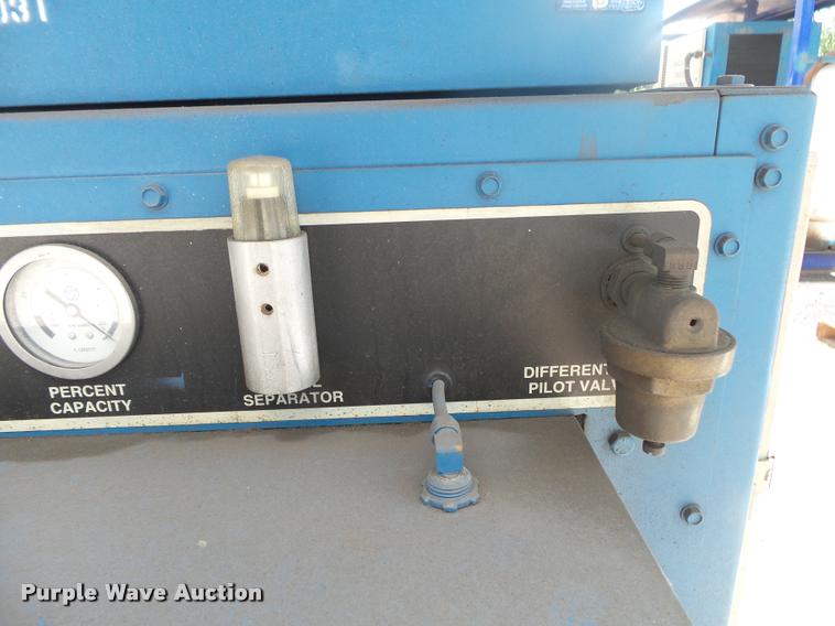 image for item DA9188 1999 Quincy AMA75ACA31G air compressor