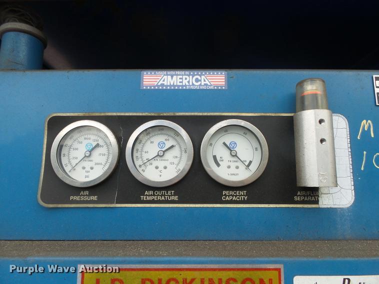 image for item DA9189 1999 Quincy QMT30ACA22SF air compressor