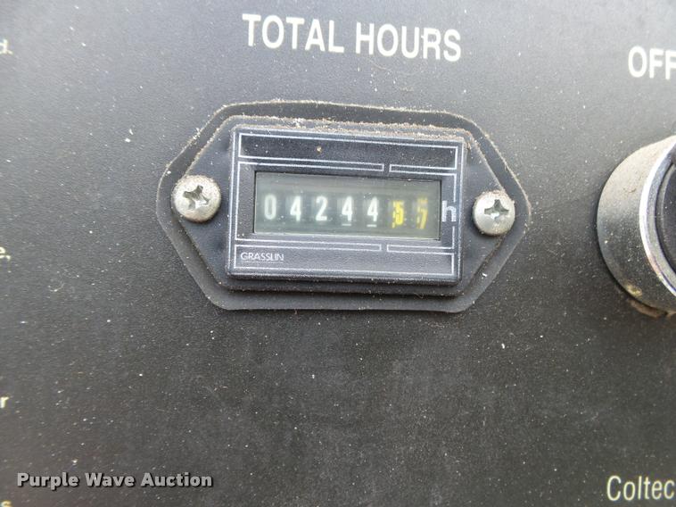 image for item DA9189 1999 Quincy QMT30ACA22SF air compressor