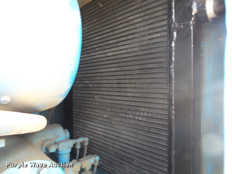 image for item DA9190 1999 Quincy QMT30ACA32SF air compressor