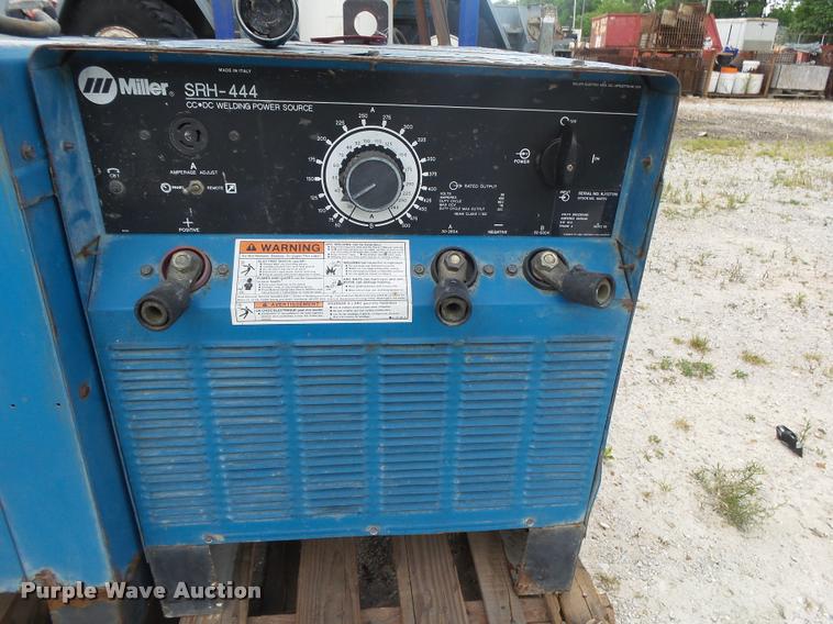 image for item DA9191 Miller SRH444 welder