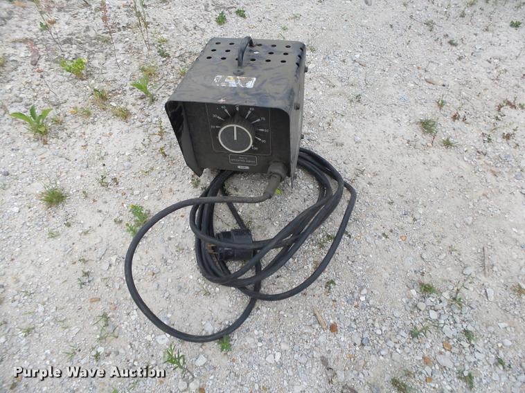 image for item DA9197 Miller SRH444 welder