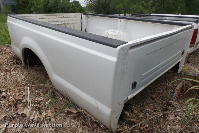 image for item DA9201 Ford F250 pickup truck bed