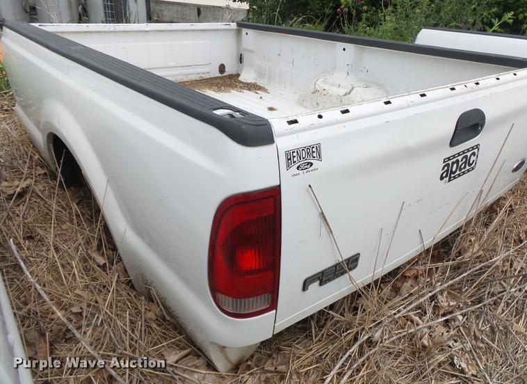 image for item DA9201 Ford F250 pickup truck bed