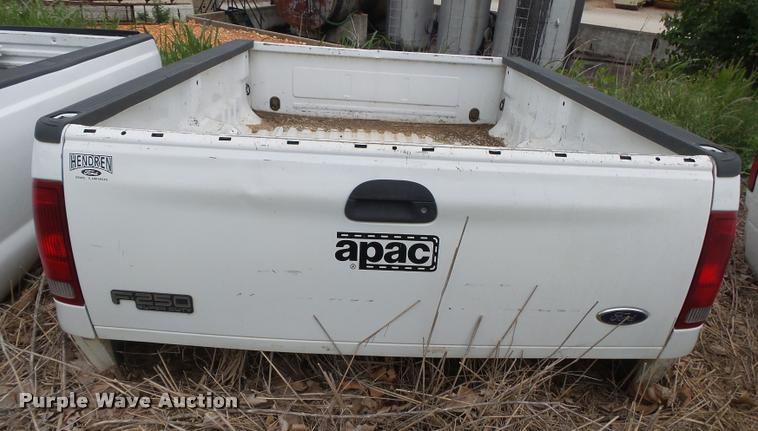 image for item DA9201 Ford F250 pickup truck bed