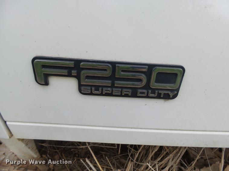 image for item DA9201 Ford F250 pickup truck bed