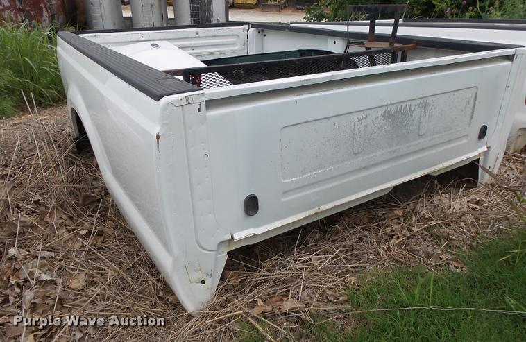 image for item DA9202 Ford F250 pickup truck bed