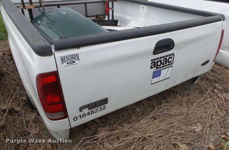 image for item DA9202 Ford F250 pickup truck bed