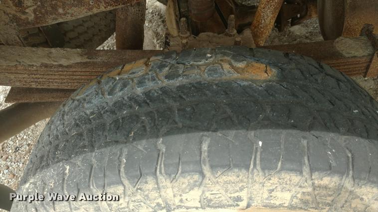 image for item DB0971 2006 Ford F350 Super Duty Lariat Crew Cab pickup truck