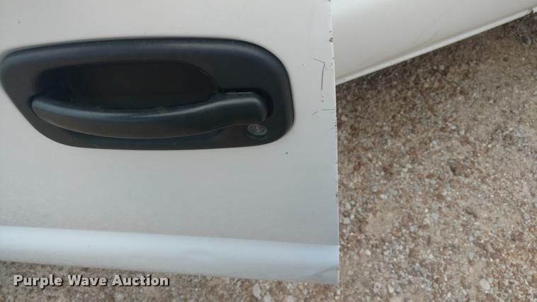 image for item DB0972 2006 Chevrolet Silverado 1500 Ext. Cab pickup truck