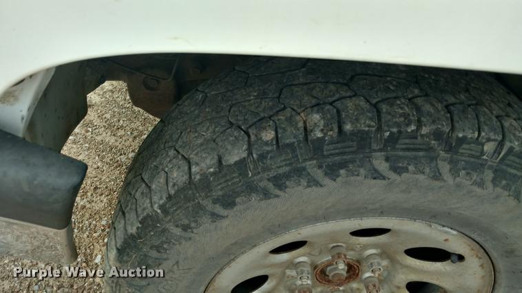 image for item DB0972 2006 Chevrolet Silverado 1500 Ext. Cab pickup truck