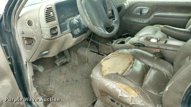 image for item DB0973 1997 GMC Sierra 1500 Ext. Cab pickup truck