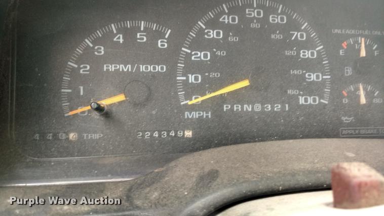 image for item DB0973 1997 GMC Sierra 1500 Ext. Cab pickup truck