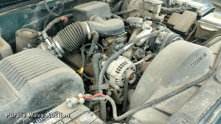 image for item DB0973 1997 GMC Sierra 1500 Ext. Cab pickup truck