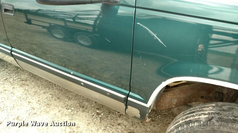 image for item DB0973 1997 GMC Sierra 1500 Ext. Cab pickup truck