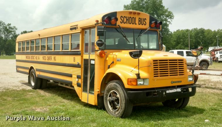 image for item DB0980 1995 International 3800 school bus