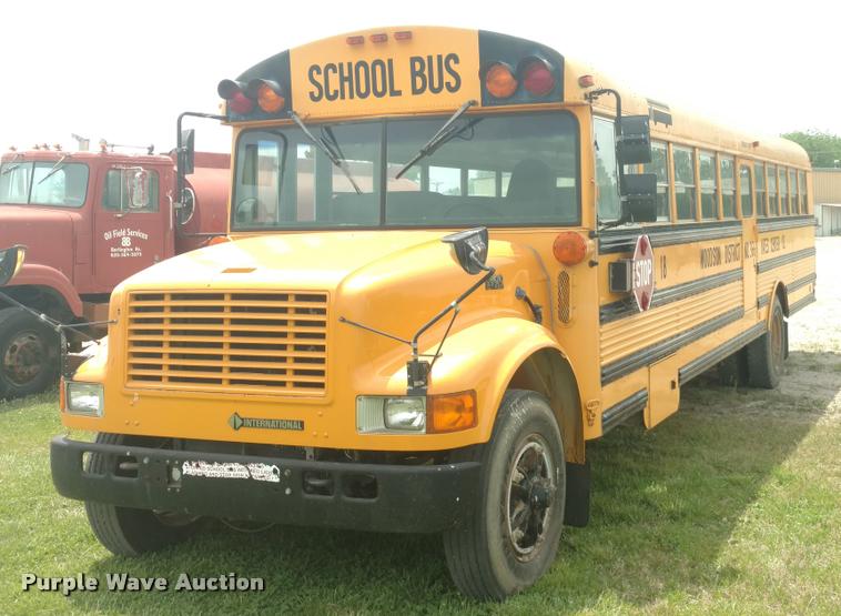 image for item DB0980 1995 International 3800 school bus