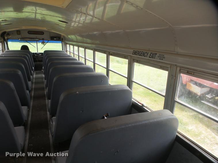 image for item DB0980 1995 International 3800 school bus