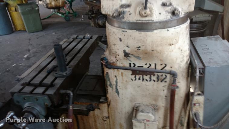 image for item DB0995 1970 Bridgeport SK180HJ204A drill press