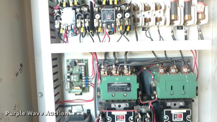 image for item DB0996 1973 American Wyle Company lathe