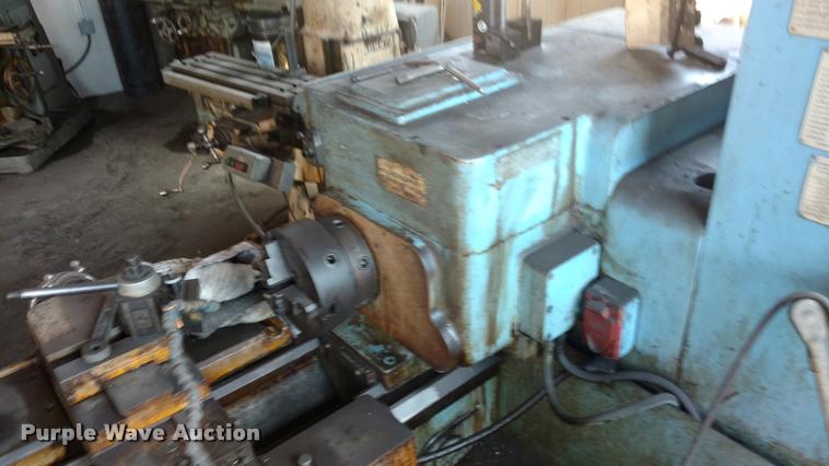 image for item DB0996 1973 American Wyle Company lathe