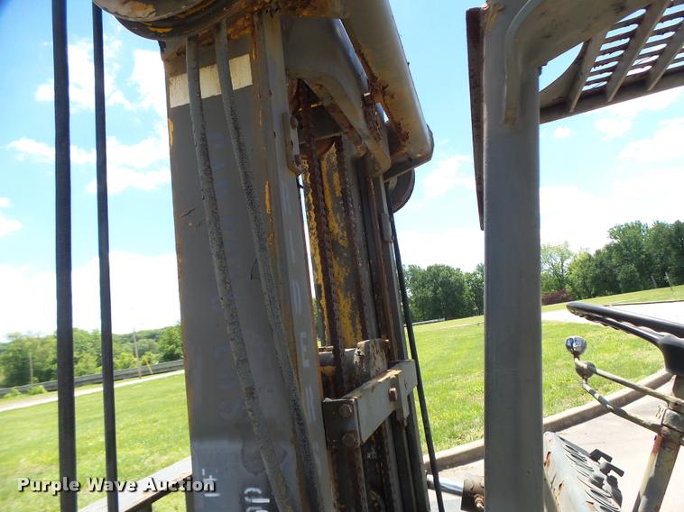 image for item DB1342 Hyster forklift