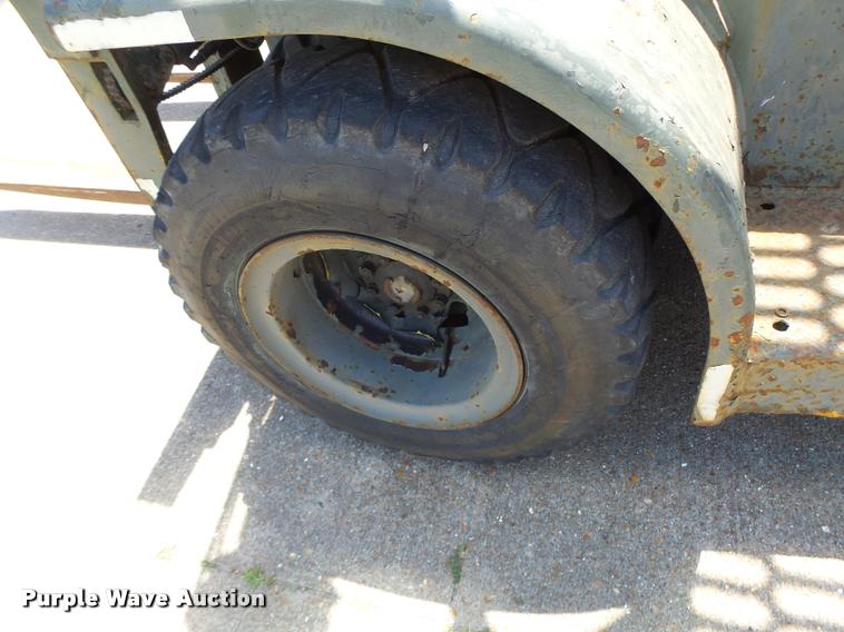 image for item DB1342 Hyster forklift