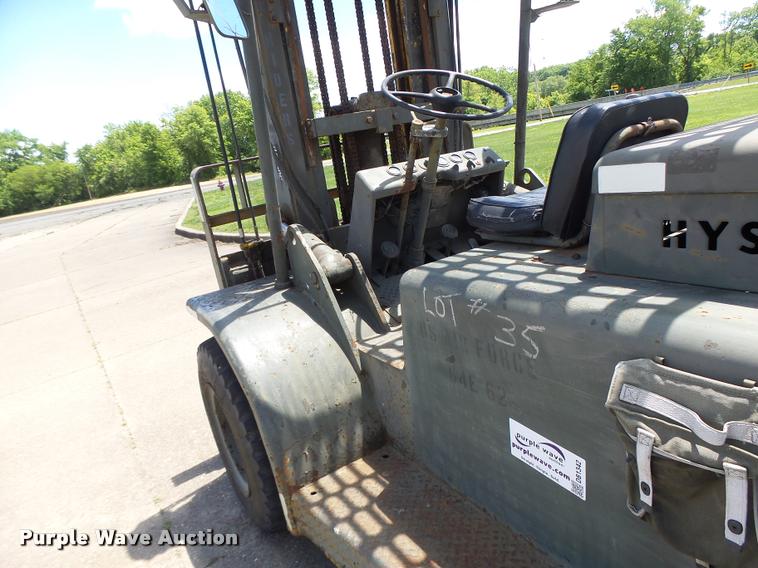 image for item DB1342 Hyster forklift
