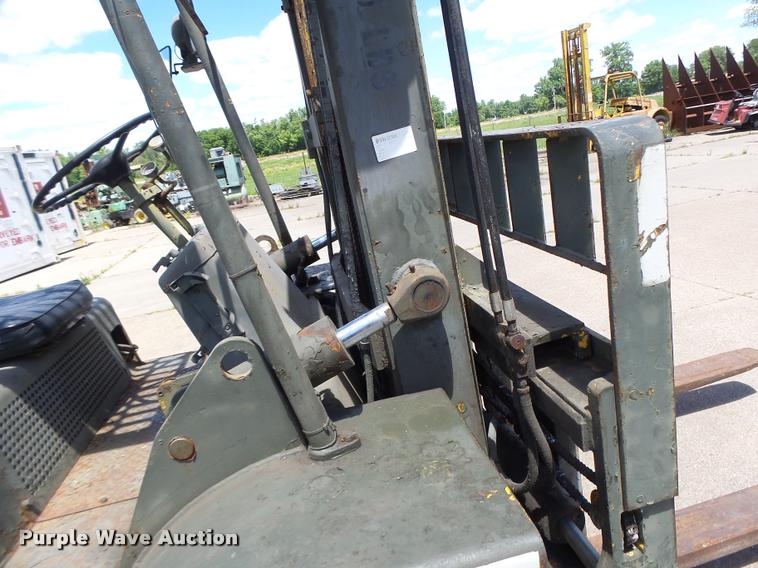 image for item DB1342 Hyster forklift
