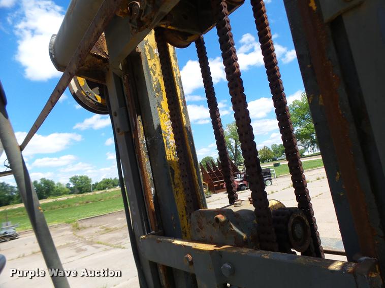 image for item DB1342 Hyster forklift