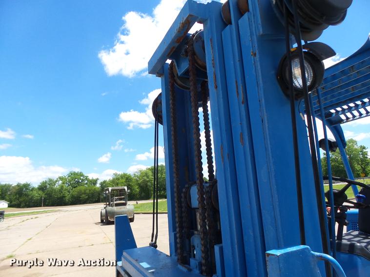 image for item DB1343 Hyster forklift