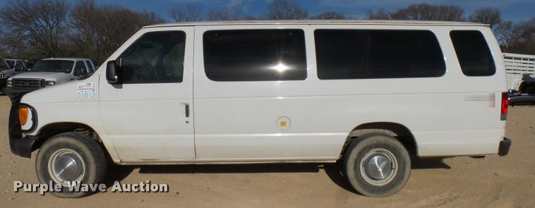 image for item DB2456 2005 Ford Econoline E350 Extended van
