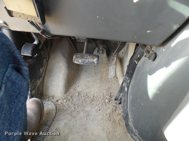 image for item DB2456 2005 Ford Econoline E350 Extended van