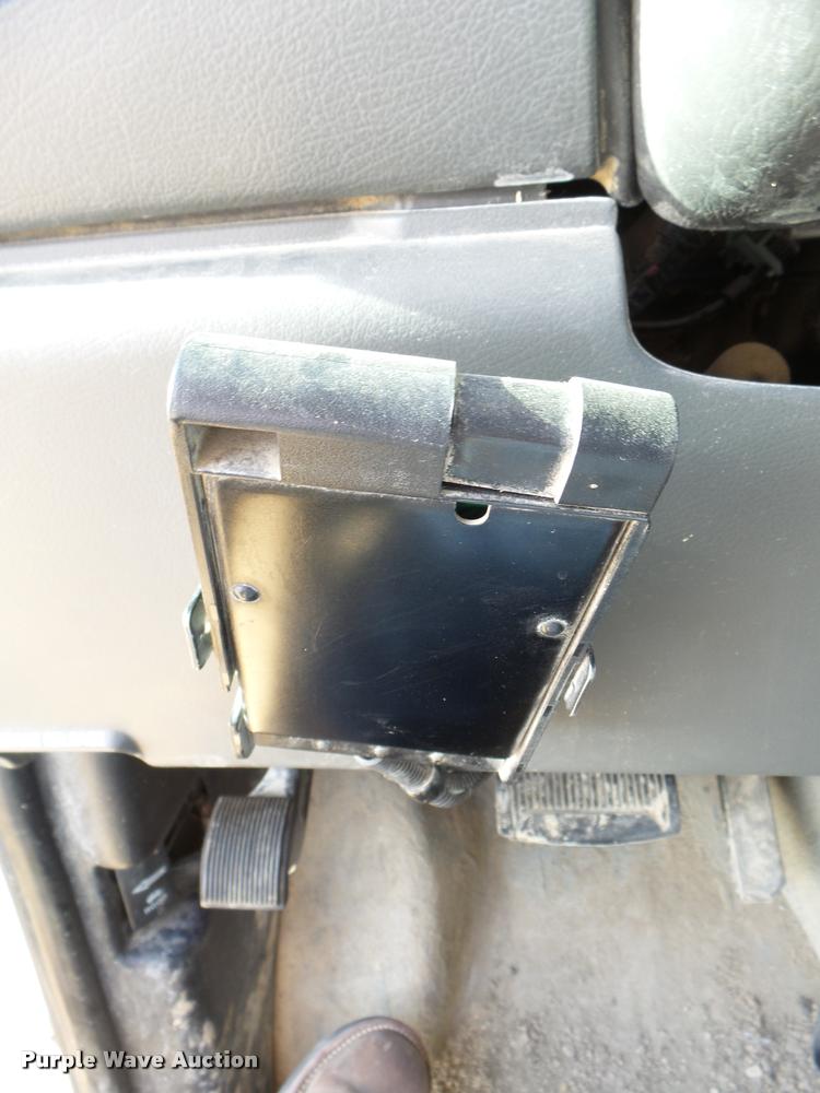 image for item DB2456 2005 Ford Econoline E350 Extended van