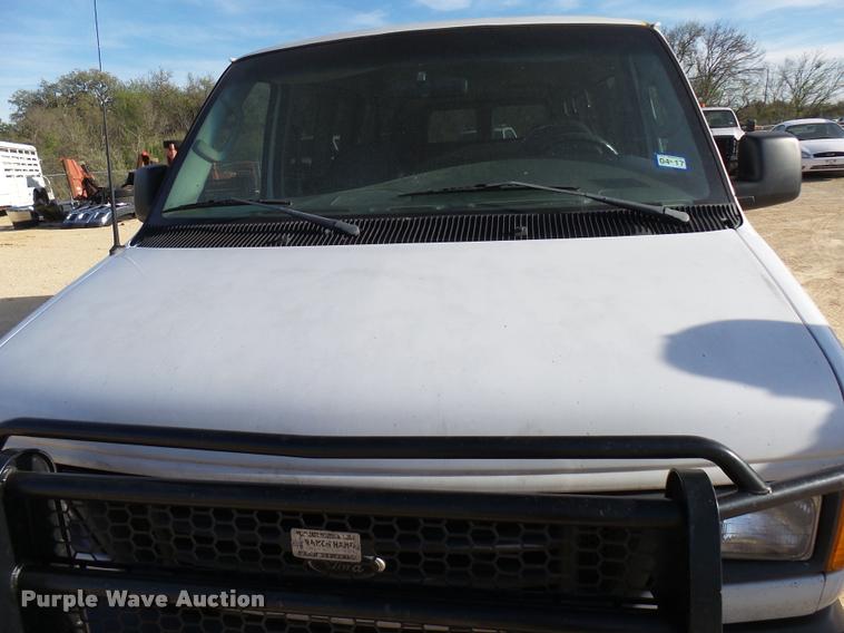image for item DB2456 2005 Ford Econoline E350 Extended van