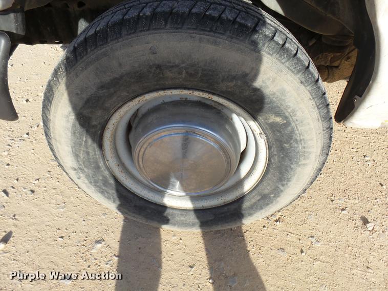 image for item DB2456 2005 Ford Econoline E350 Extended van