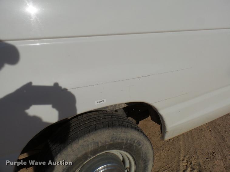 image for item DB2456 2005 Ford Econoline E350 Extended van