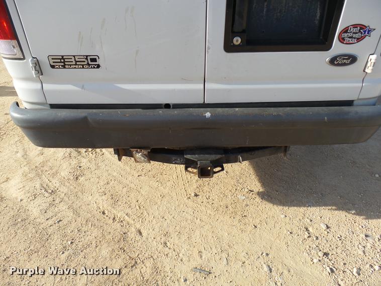 image for item DB2456 2005 Ford Econoline E350 Extended van