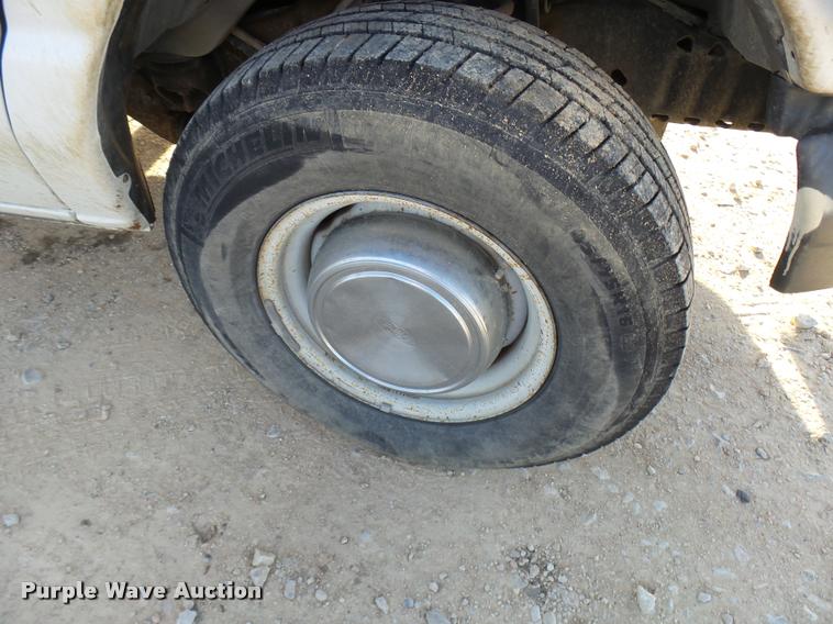 image for item DB2456 2005 Ford Econoline E350 Extended van