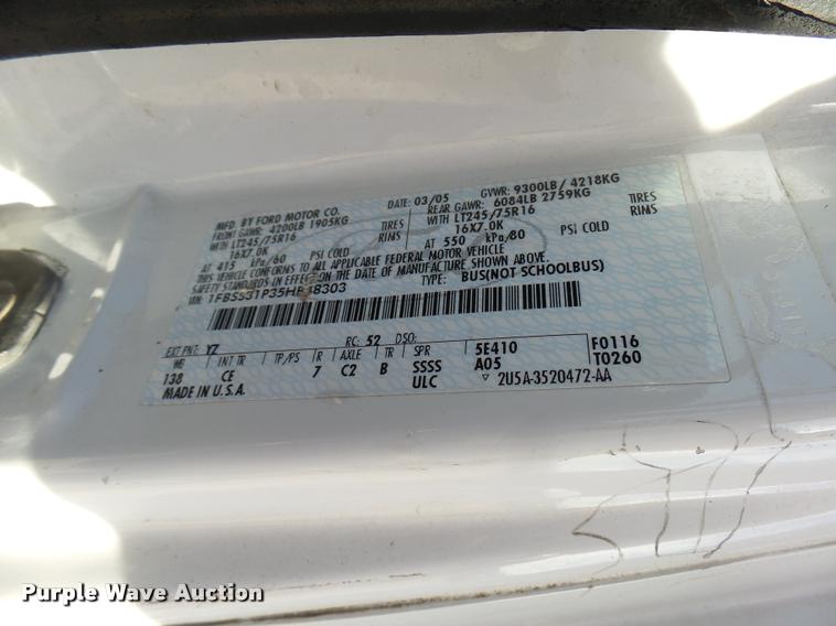 image for item DB2456 2005 Ford Econoline E350 Extended van