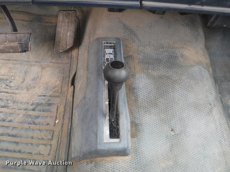 image for item DB3949 1989 Chevrolet 1500 Scottsdale Ext. Cab pickup truck